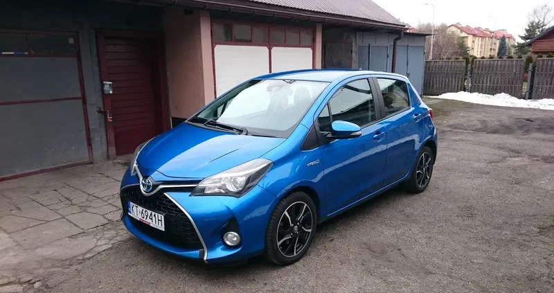 samochody osobowe Toyota Yaris cena 47000 przebieg: 198100, rok produkcji 2016 z Tarnów